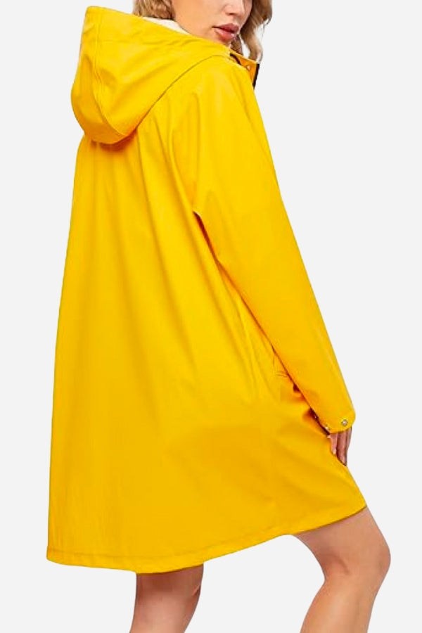 Lightweight ultra water-resistant yellow long windbreaker jacket with hood and slim-fit design