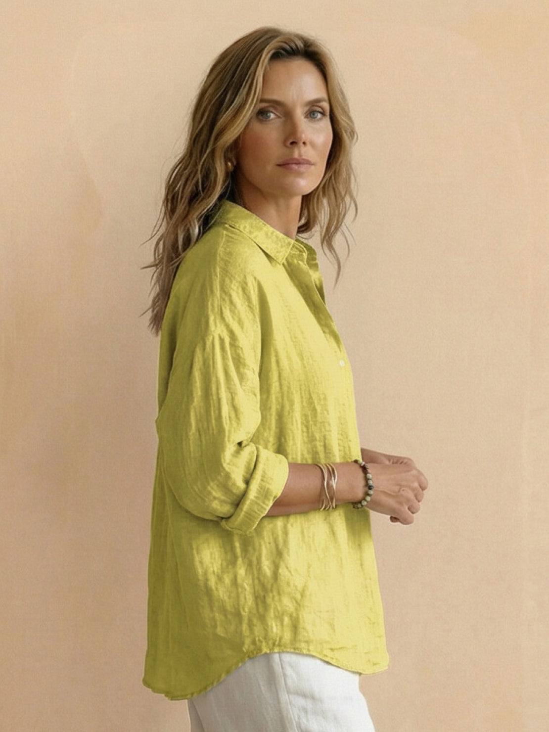 Lightweight 100% cotton popover blouse with relaxed oversized fit and classic collar