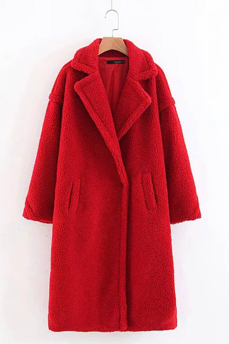 Red glamour teddy coat with loose fit and lapel collar made of polyester and lambswool blend, cozy and stylish winter outerwear.