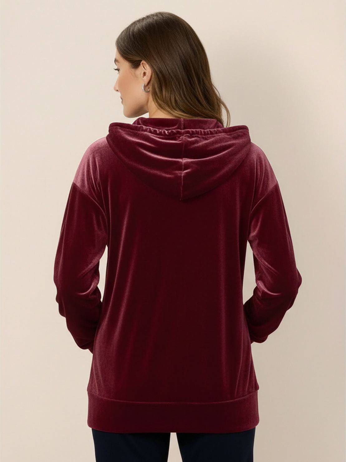 Ultra-soft velvet half-zip hoodie with kangaroo pocket and relaxed fit