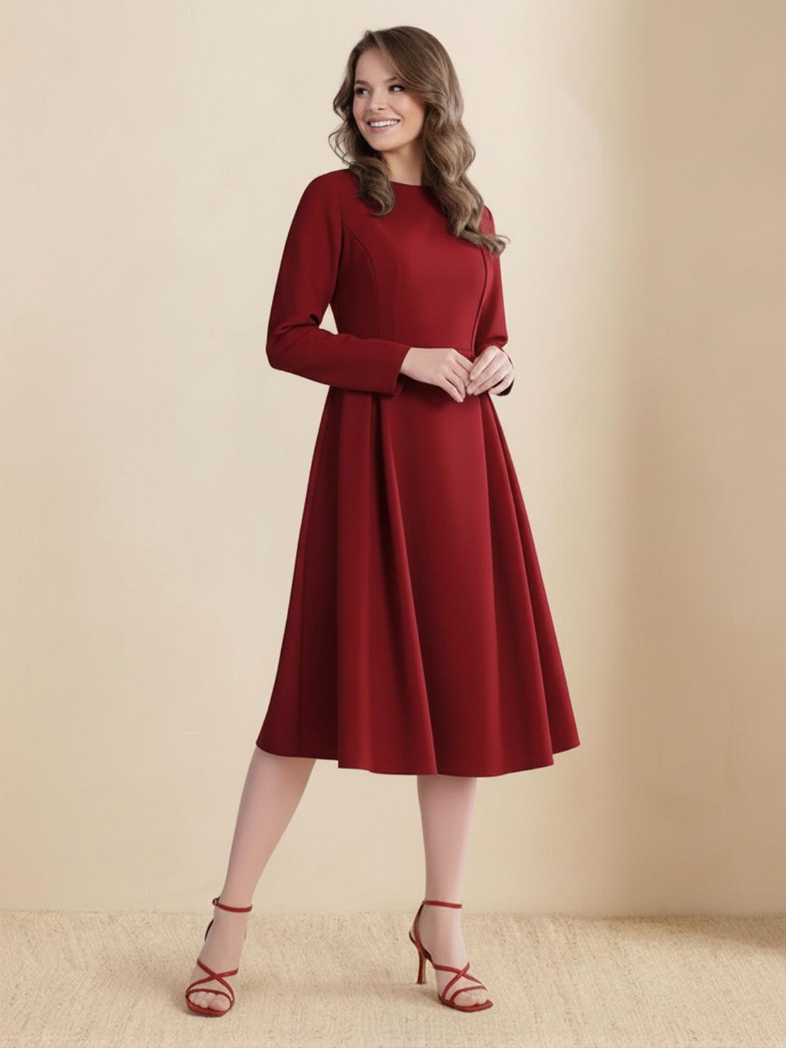 Water-repellent A-line hooded raincoat for women with flattering belt and insulated lining